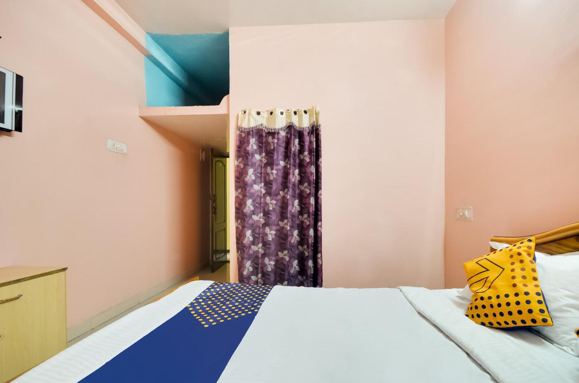 Hotel O Sri Murugan Lodge コインバトール エクステリア 写真