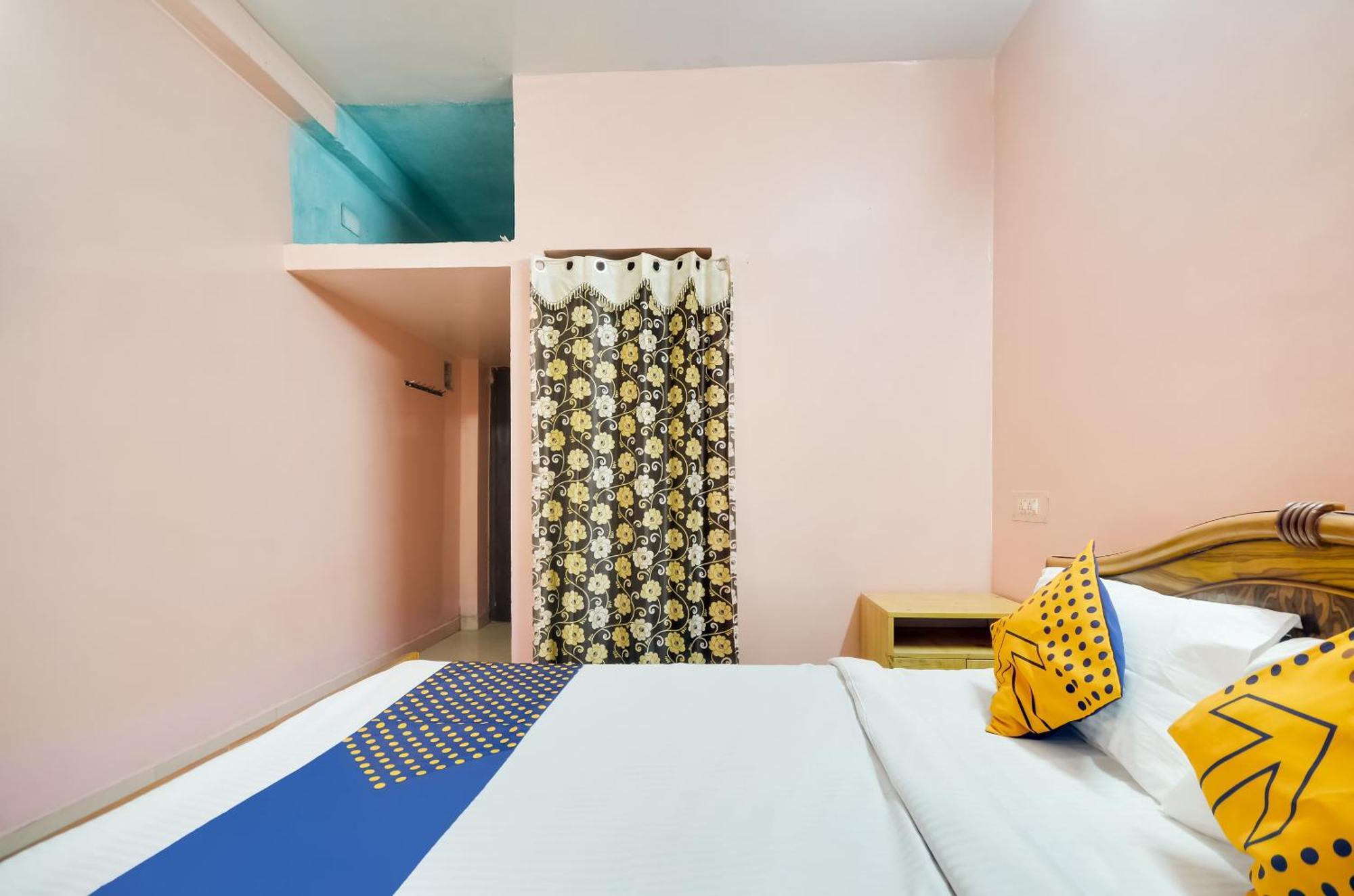 Hotel O Sri Murugan Lodge コインバトール エクステリア 写真