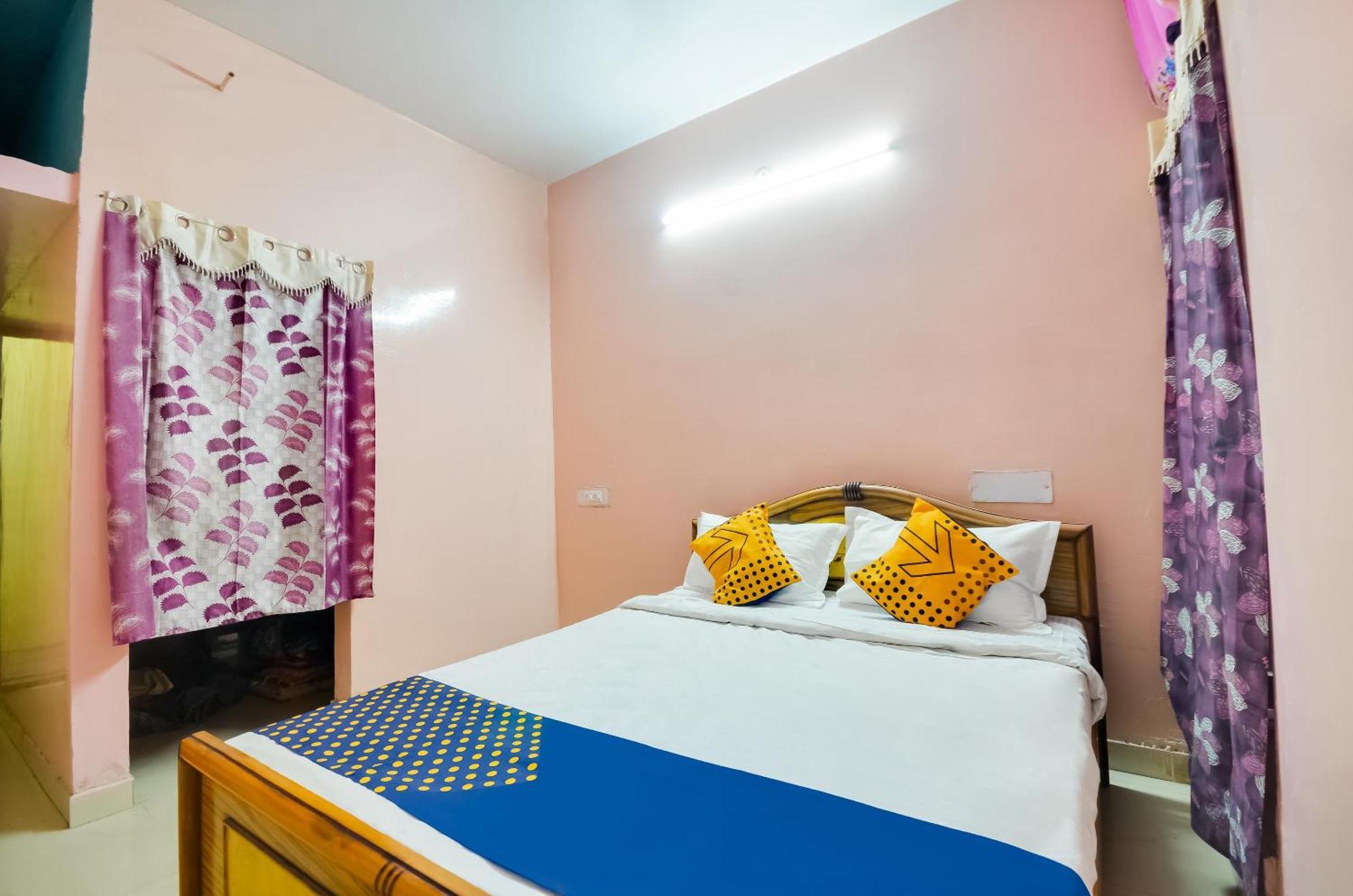 Hotel O Sri Murugan Lodge コインバトール エクステリア 写真